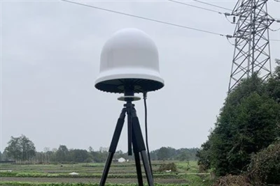 Utilizarea și caracteristicile UAV-ului de navigație prin satelit de 360 ​​de...